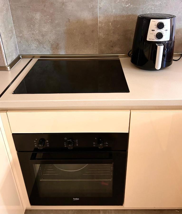 Ferienwohnung Flat Mara, Pet Friendly Podgorica Exterior foto